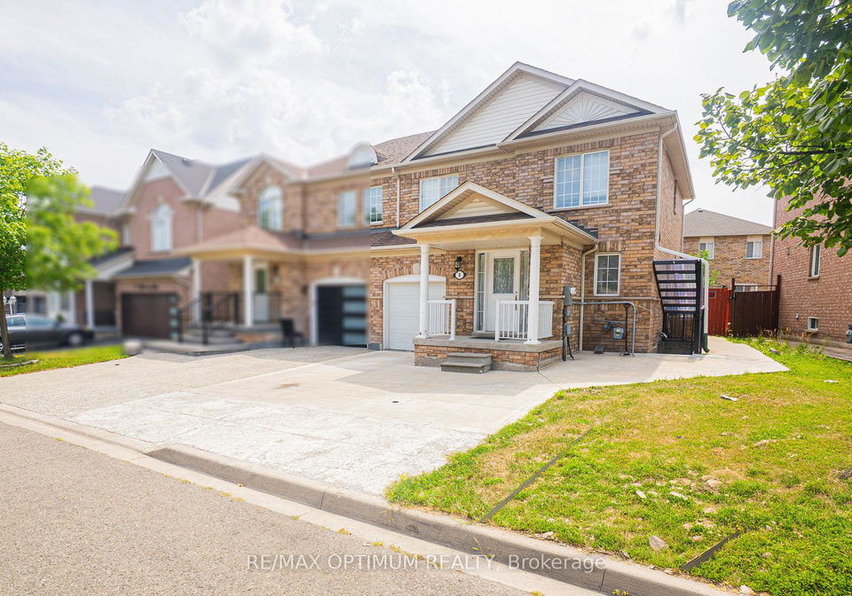 8-topiary-lane-brampton-ontario-w13640398