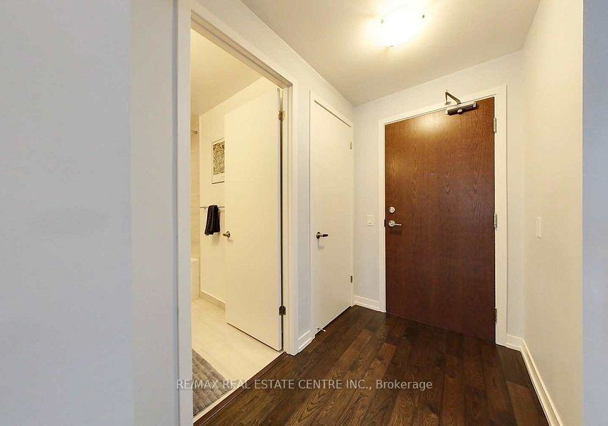 2560-eglinton-avenue-mississauga-ontario-w13640456