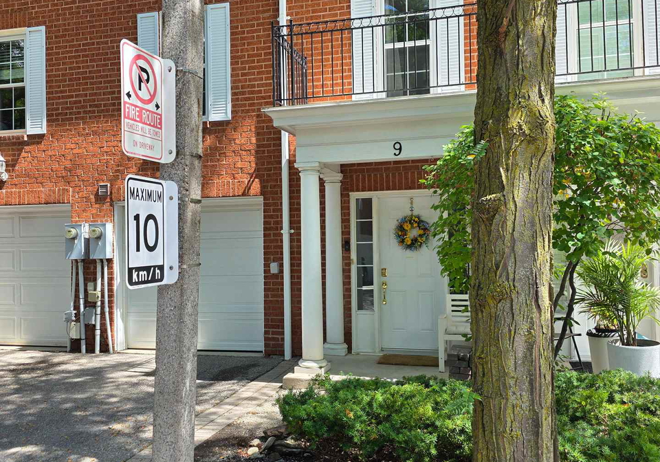 stornwood-court-brampton-ontario-w13640508