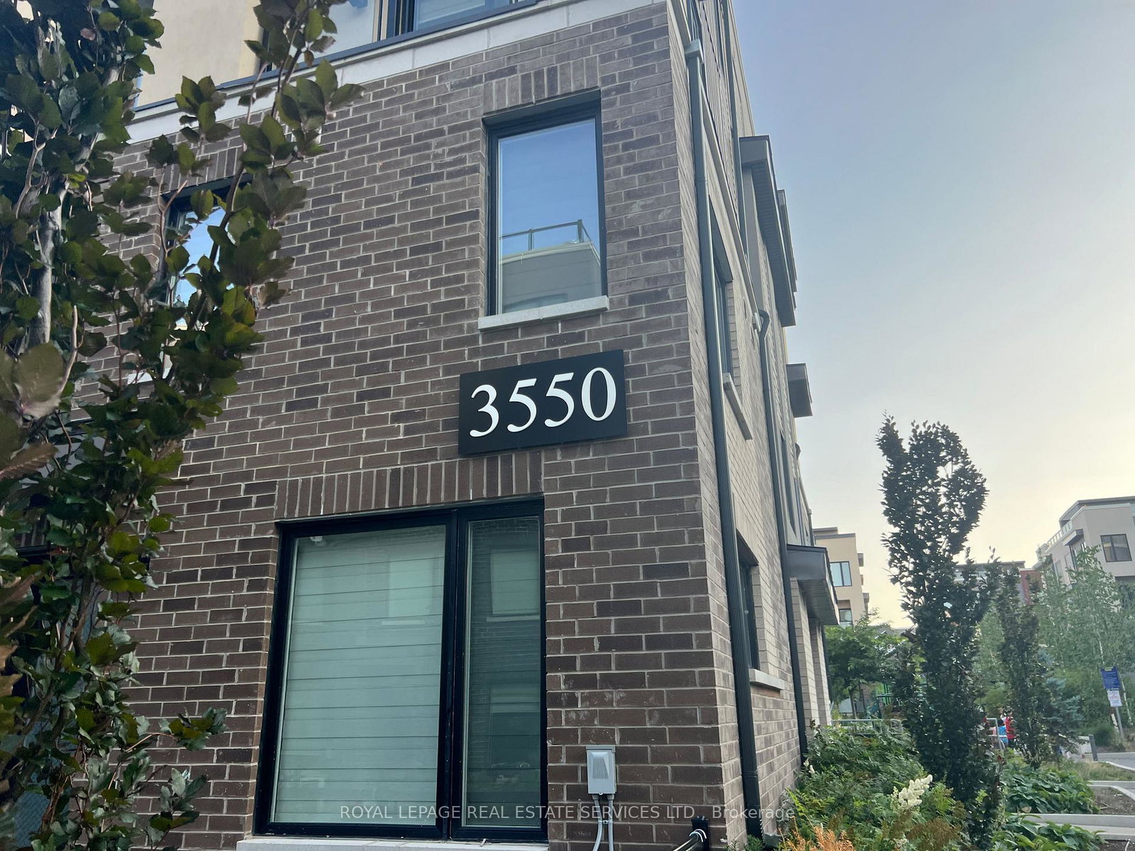 3550-colonial-drive-mississauga-ontario-w13640528