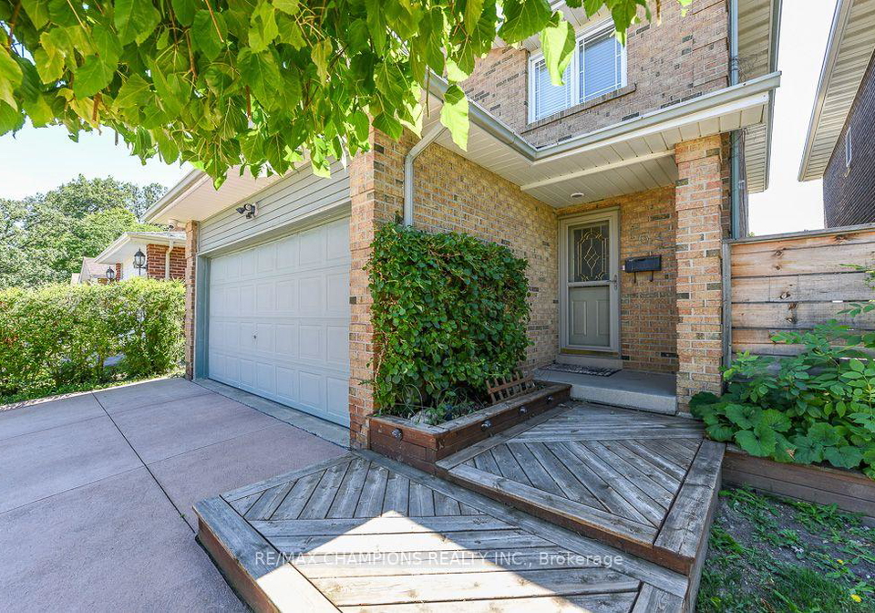 163-simmons-boulevard-brampton-ontario-w13640834