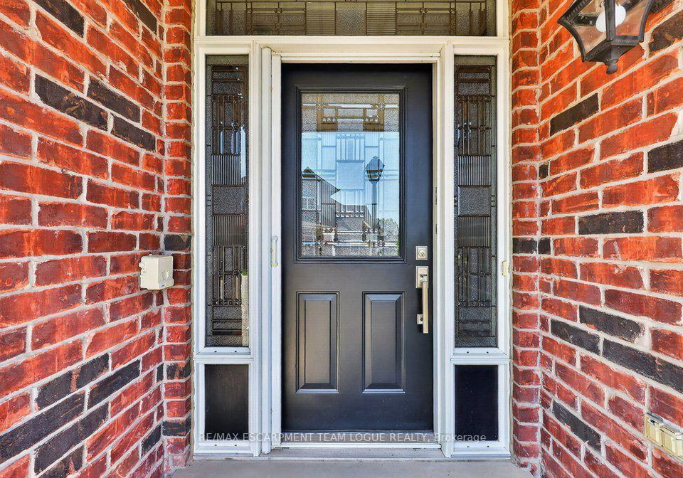 4280-taywood-drive-burlington-ontario-w13640848