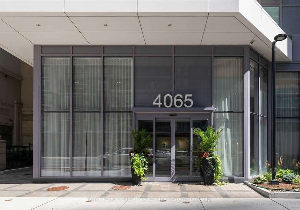 4065-confederation-parkway-mississauga-ontario-w13640920