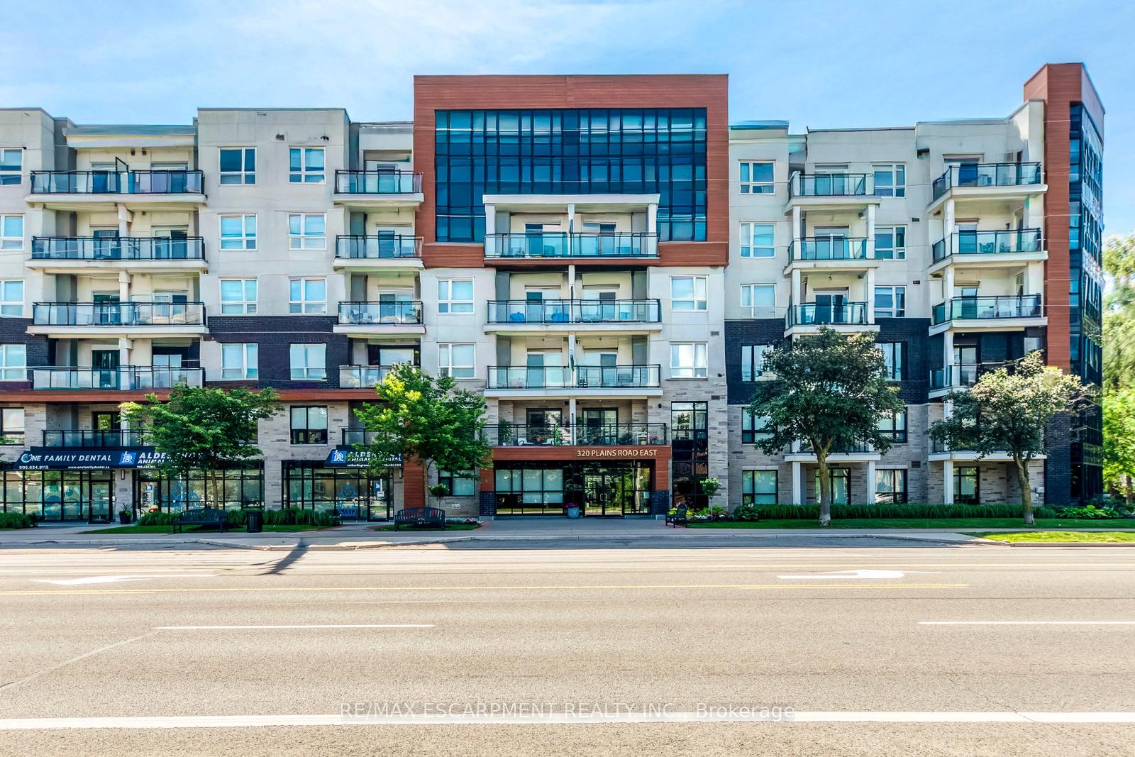 320-plains-road-e-burlington-ontario-w13641018