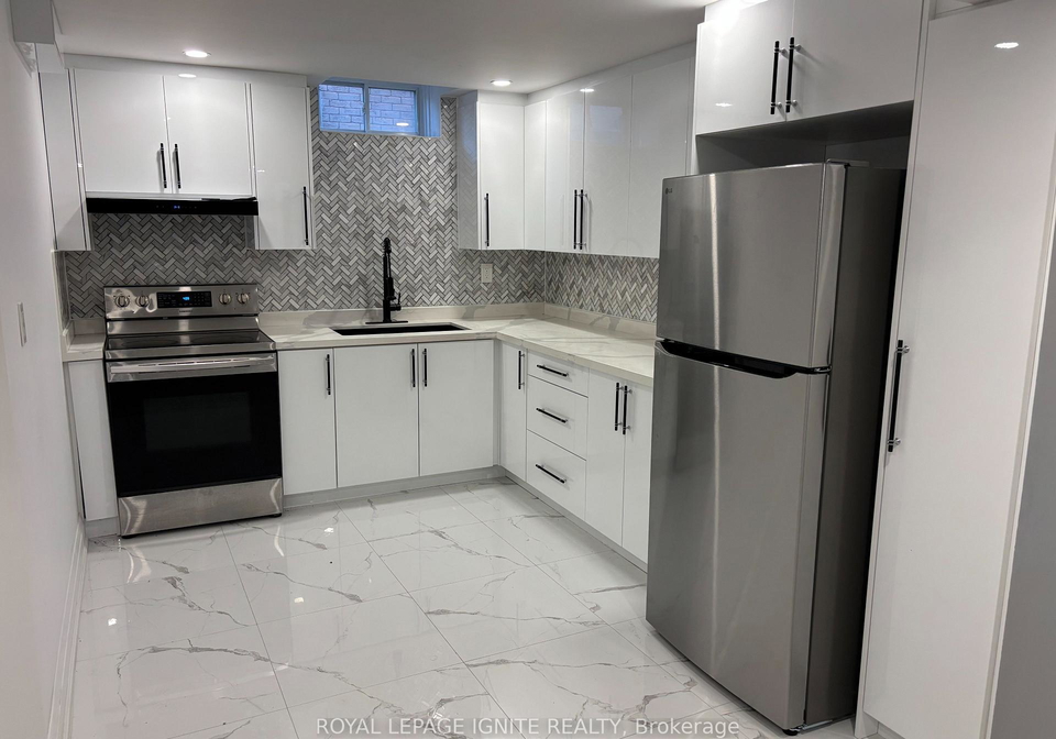 308-callaghan-crescent-oakville-ontario-w13641092