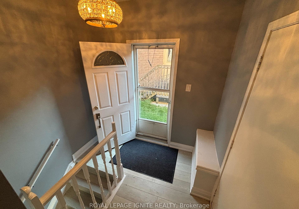 308-callaghan-crescent-oakville-ontario-w13641092