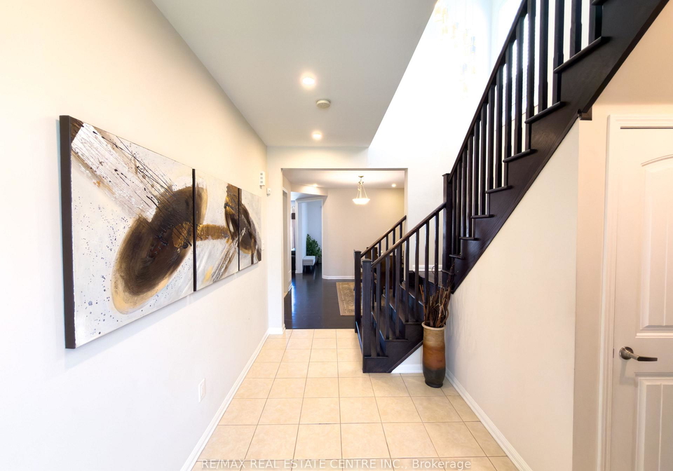 288-ruhl-drive-milton-ontario-w13641216