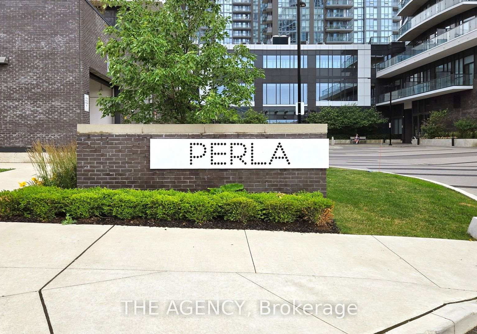 35-watergarden-drive-mississauga-ontario-w13641264