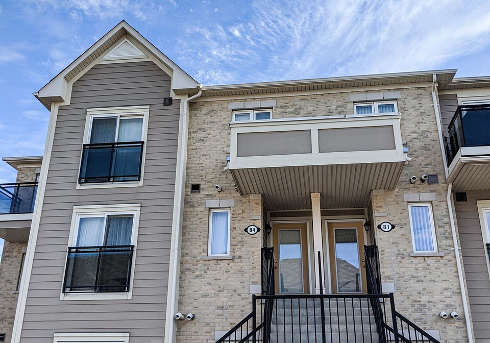 5035-oscar-peterson-boulevard-mississauga-ontario-w13641350