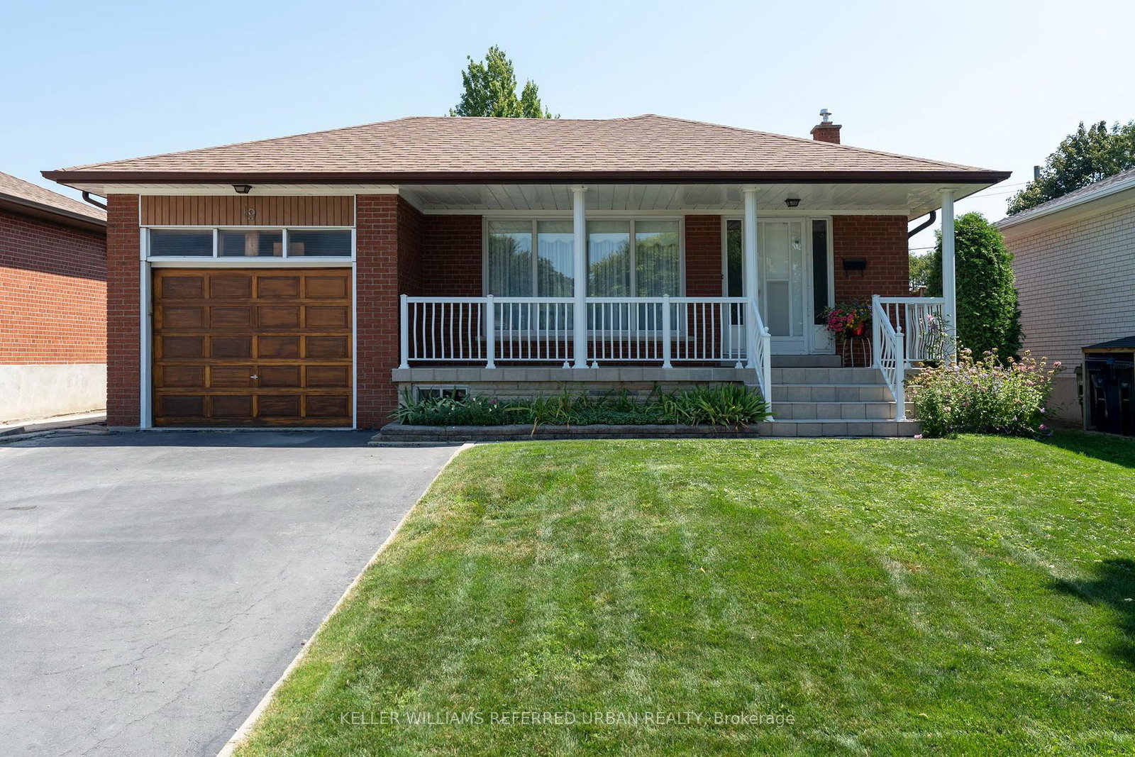 19-groverdale-road-toronto-etobicoke-ontario-w13641456