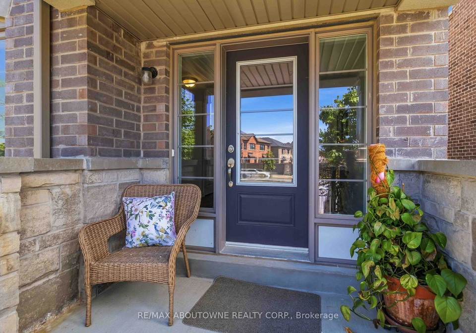 14-summerbeam-way-brampton-ontario-w13641582