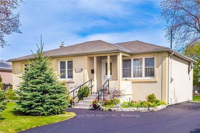 1458-bridge-road-oakville-ontario-w13641598
