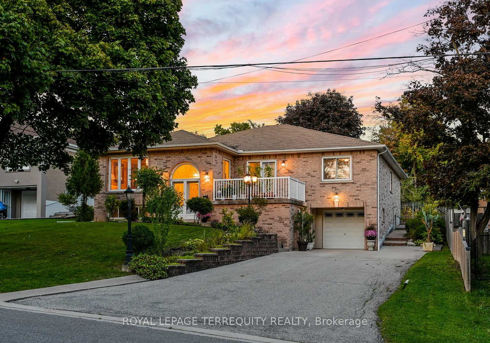 134-hadrian-drive-toronto-etobicoke-ontario-w13641632