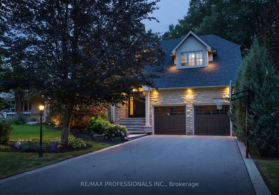 83-wimbleton-road-toronto-etobicoke-ontario-w13641794
