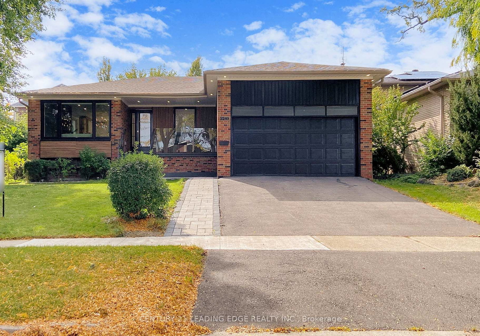2240-springfield-court-mississauga-ontario-w13641892