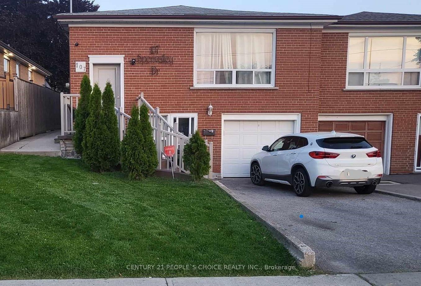 107-spenvalley-drive-toronto-york-ontario-w13641896