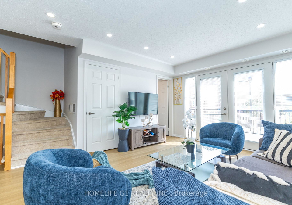 250-sunny-meadow-boulevard-brampton-ontario-w13642160