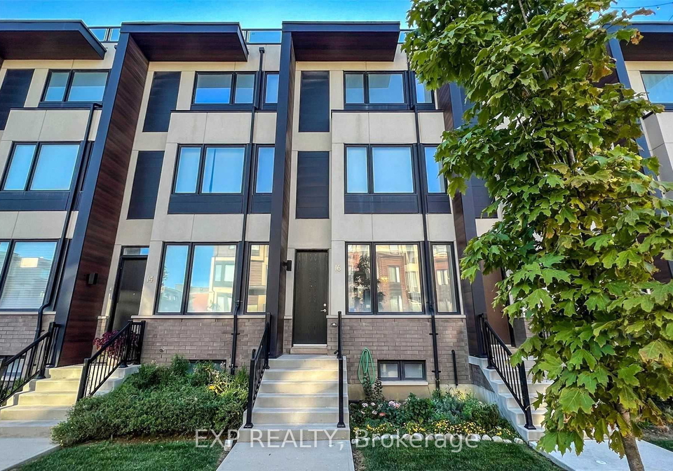 16-caroline-carpenter-grove-toronto-york-ontario-w13642196