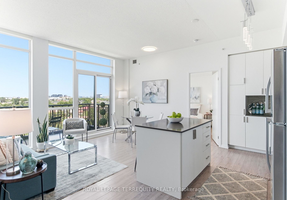 36-via-bagnato-boulevard-toronto-north-york-ontario-w13642220