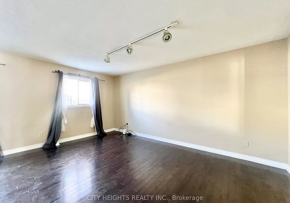 45-hansen-road-n-brampton-ontario-w13642242