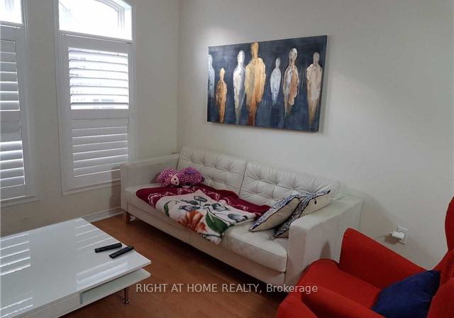 50-strathaven-drive-mississauga-ontario-w13642376