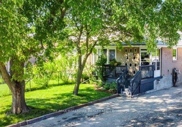 1286-napier-crescent-oakville-ontario-w13642480