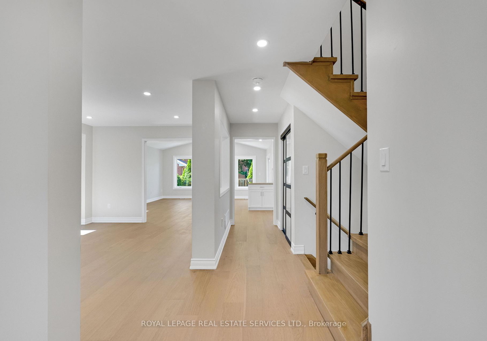 3955-foxwood-avenue-mississauga-ontario-w13642512
