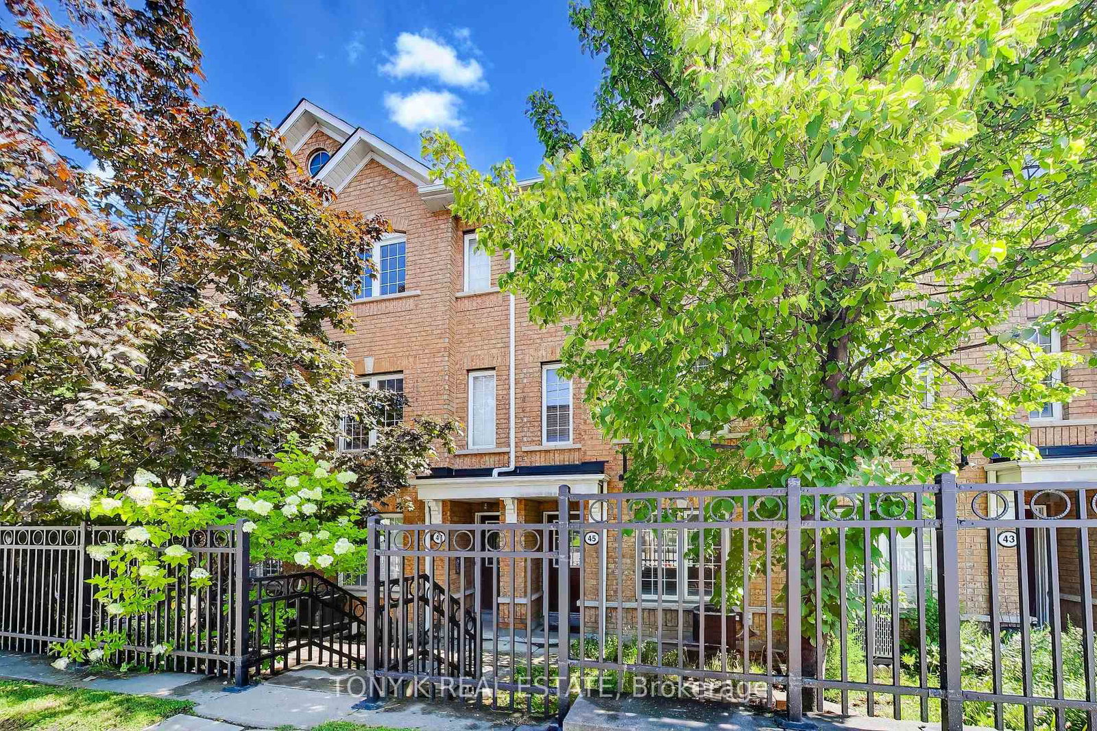 45-weston-road-toronto-toronto-ontario-w13642530