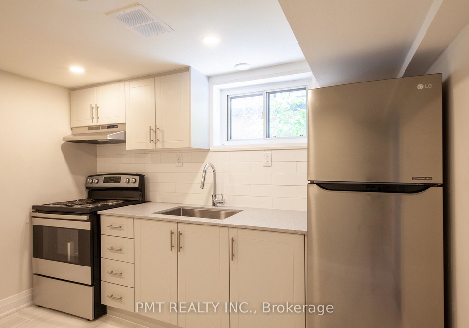 34-robindale-avenue-toronto-etobicoke-ontario-w13642584