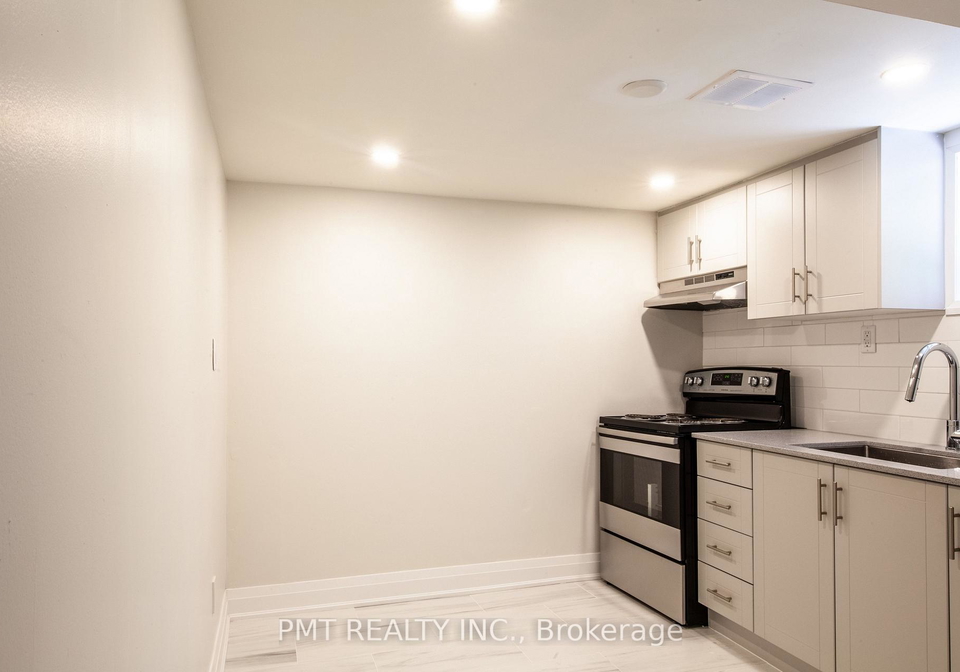 34-robindale-avenue-toronto-etobicoke-ontario-w13642584