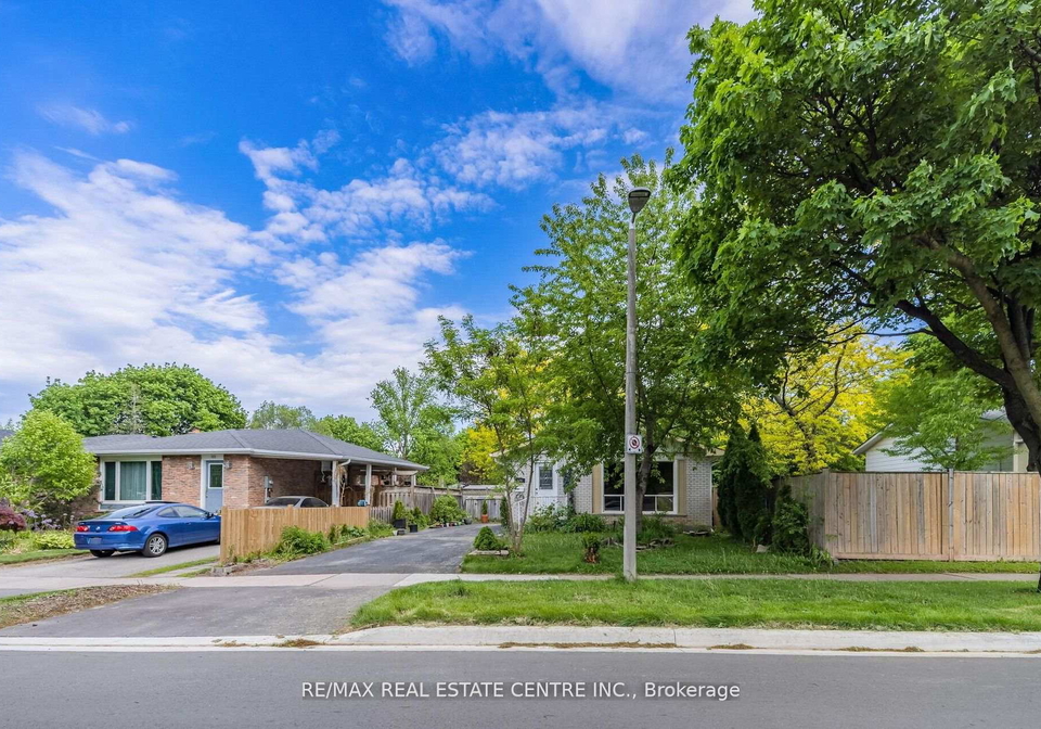 126-culham-street-oakville-ontario-w13642630