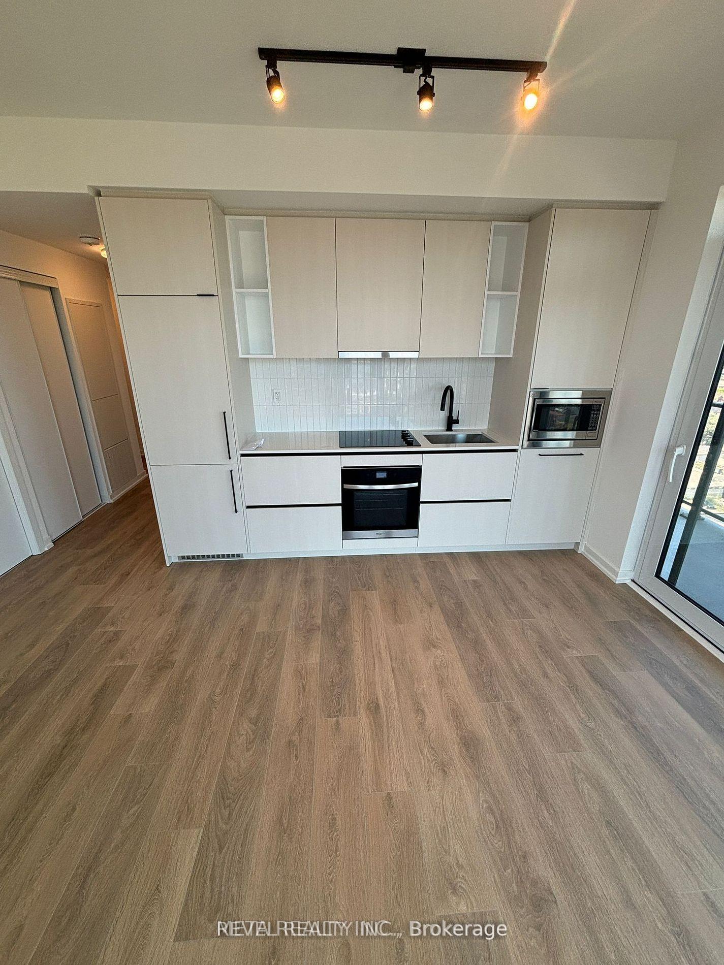 1285-dupont-street-toronto-toronto-ontario-w13642848
