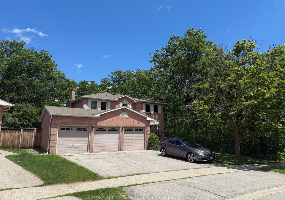 412-freeman-crescent-oakville-ontario-w13642930