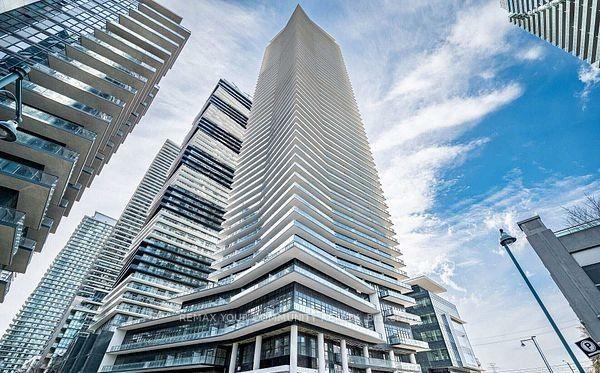 38-annie-craig-drive-toronto-etobicoke-ontario-w13643066