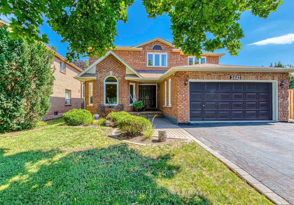 2442-wynten-way-oakville-ontario-w13643108