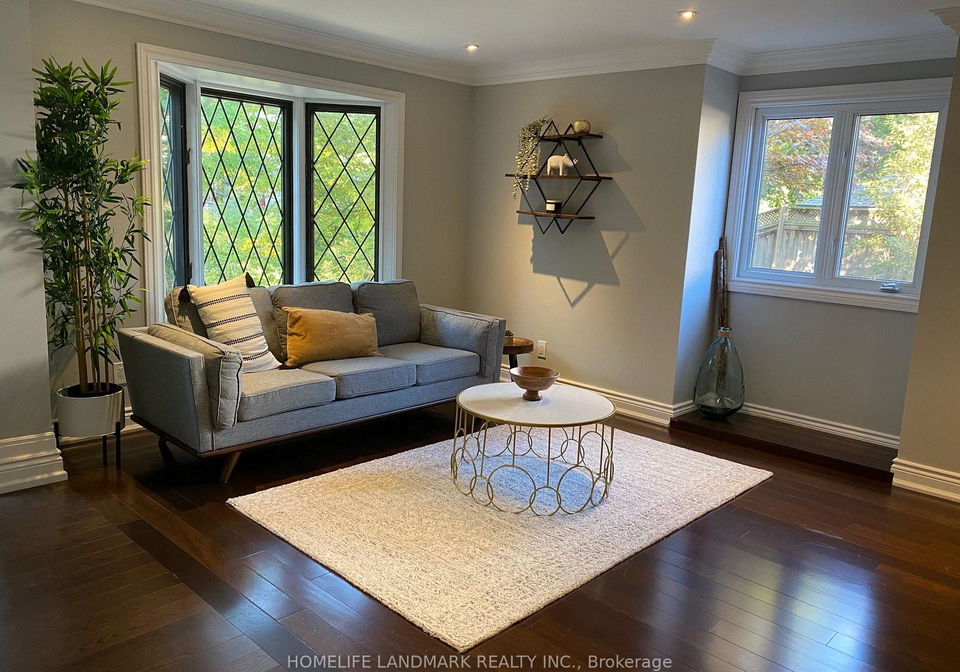 210-valleyview-court-oakville-ontario-w13643166