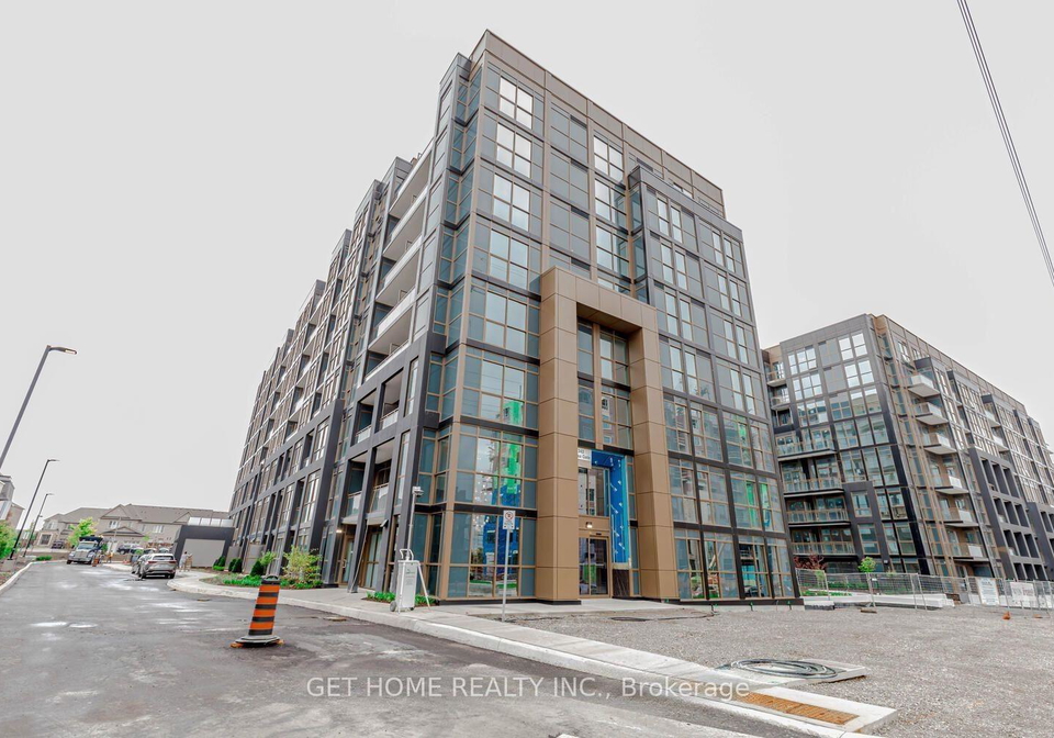 2343-khalsa-gate-oakville-ontario-w13643174