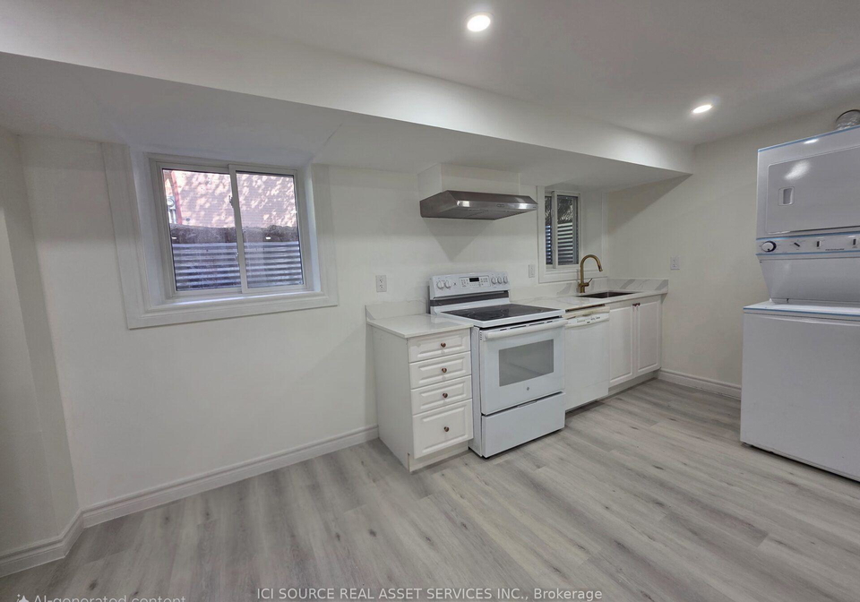 1324-odessa-crescent-oakville-ontario-w13643220