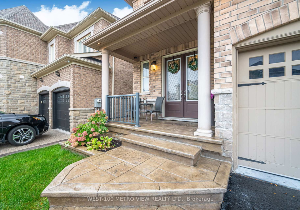 4-ivor-crescent-brampton-ontario-w13643378