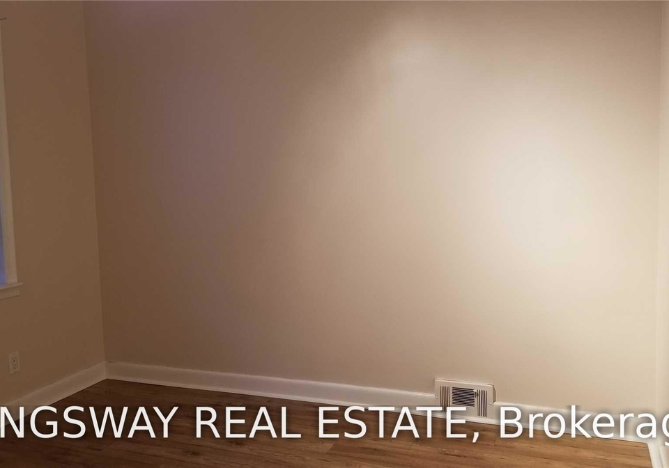 465-maple-grove-drive-oakville-ontario-w13643388