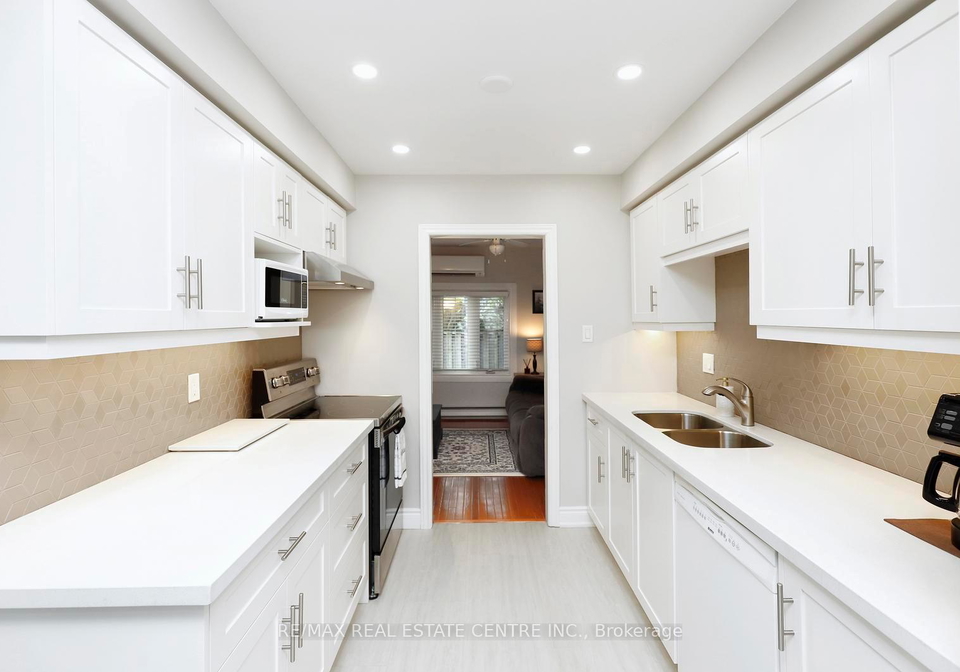 341-wilson-drive-milton-ontario-w13643490