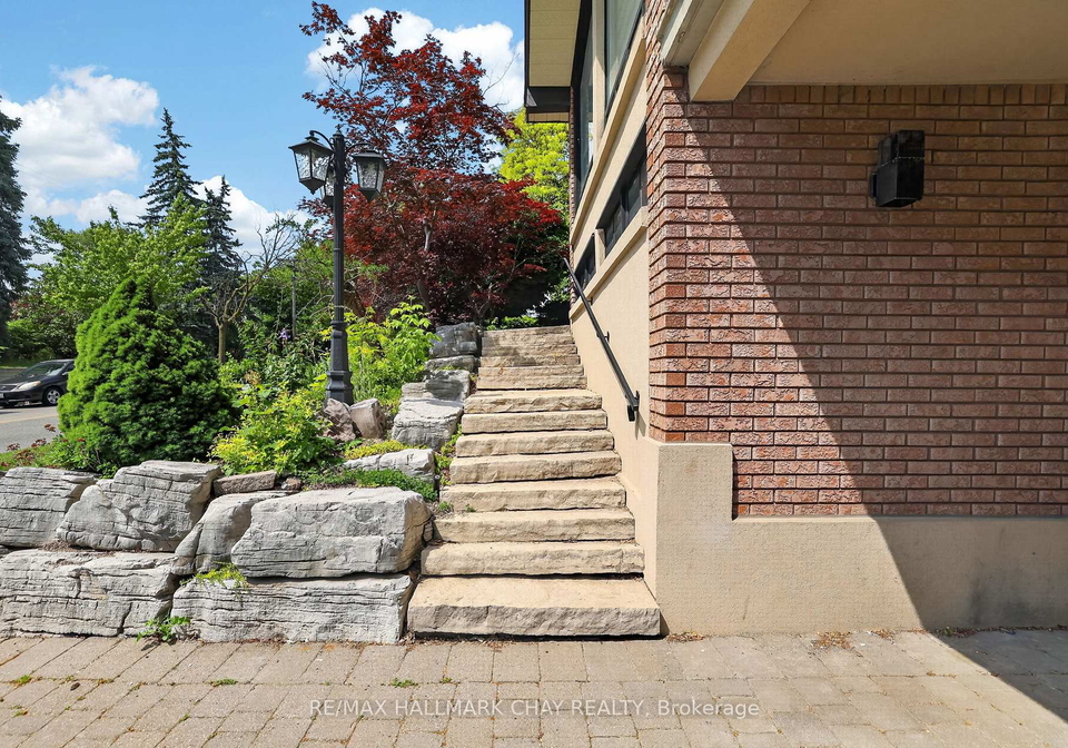 80-beaumonde-heights-drive-toronto-etobicoke-ontario-w13643734