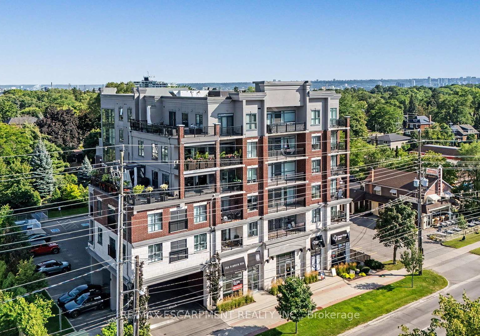 34-plains-road-e-burlington-ontario-w13643884