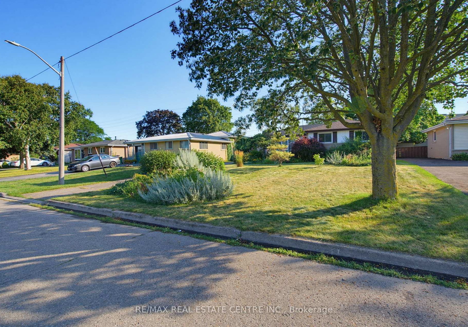 63-brentwood-drive-brampton-ontario-w13643898
