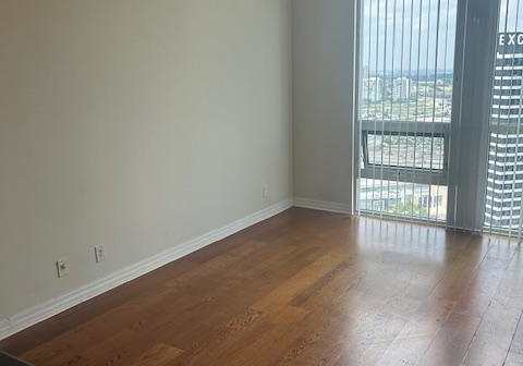 220-burnhamthorpe-road-mississauga-ontario-w13644030
