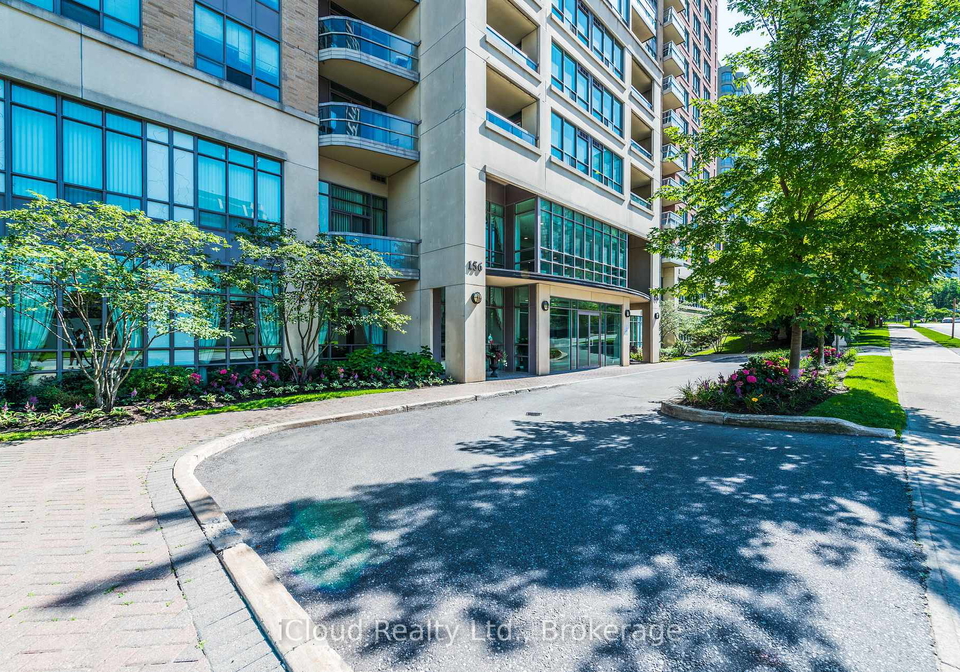 156-enfield-place-mississauga-ontario-w13644214