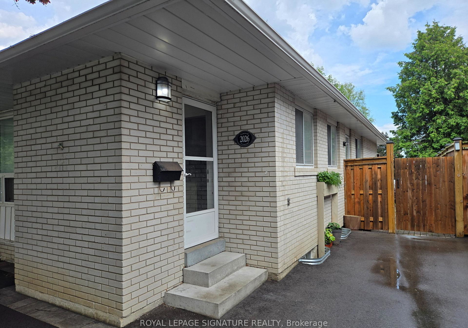 2026-fontwell-crescent-mississauga-ontario-w13644246
