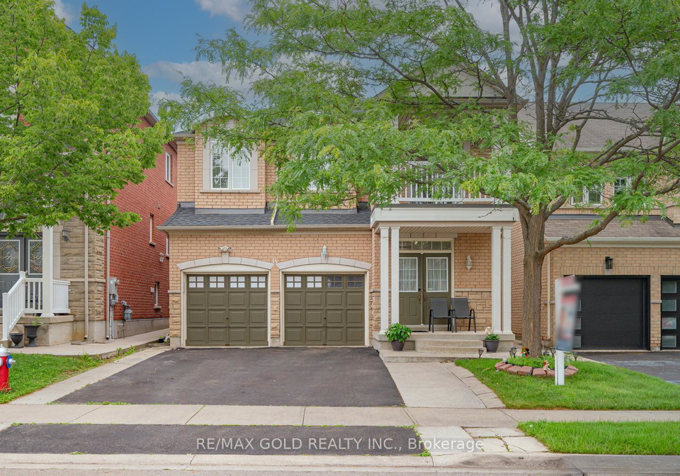 14-maddybeth-crescent-brampton-ontario-w13644312