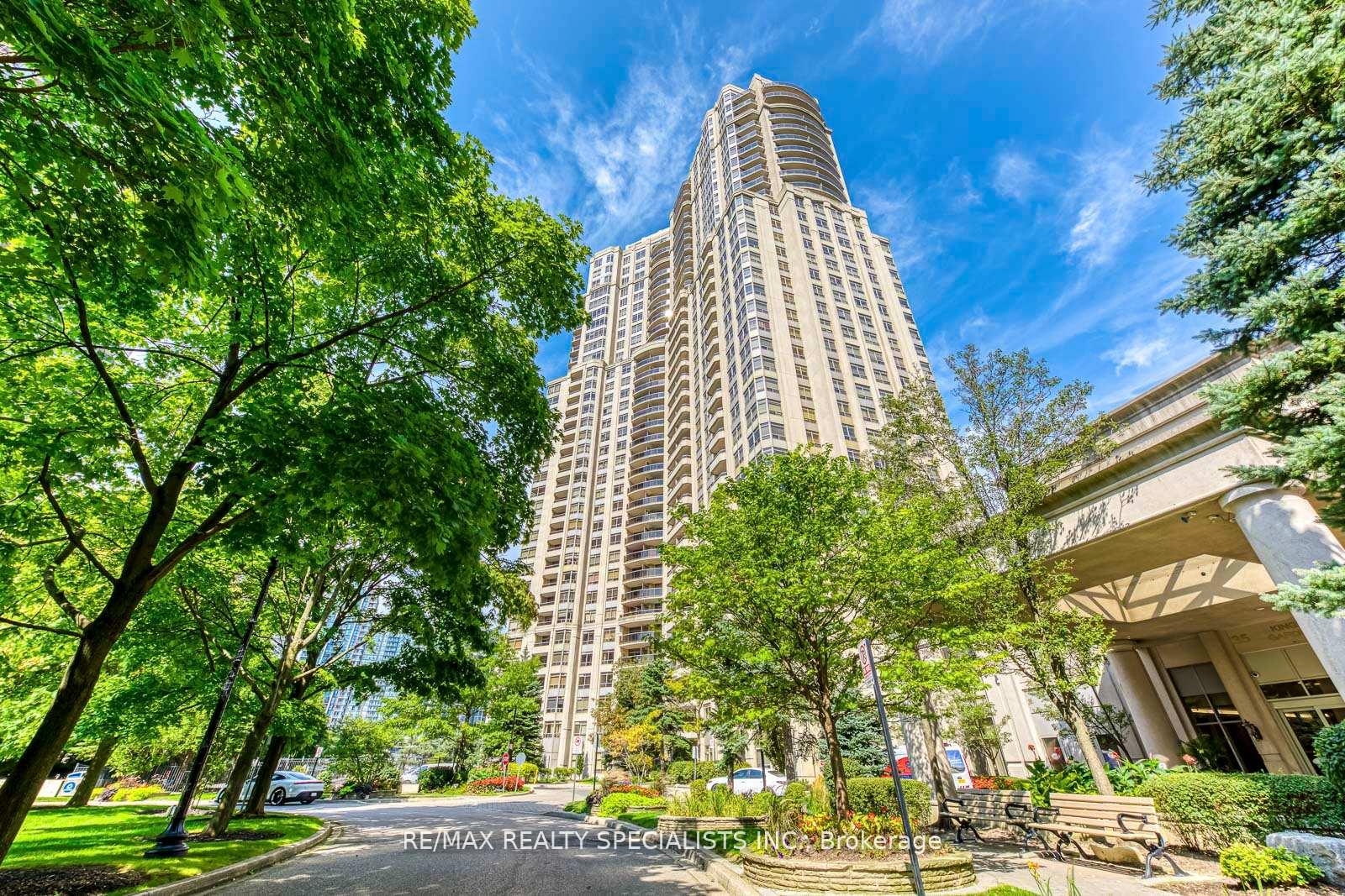 35-kingsbridge-garden-circle-mississauga-ontario-w13644380