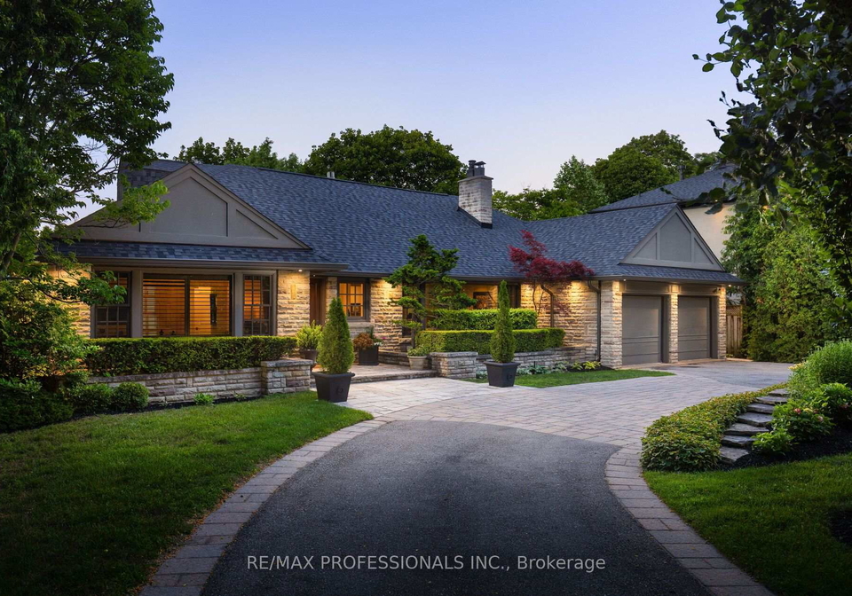 19-the-kingsway-toronto-etobicoke-ontario-w13644600